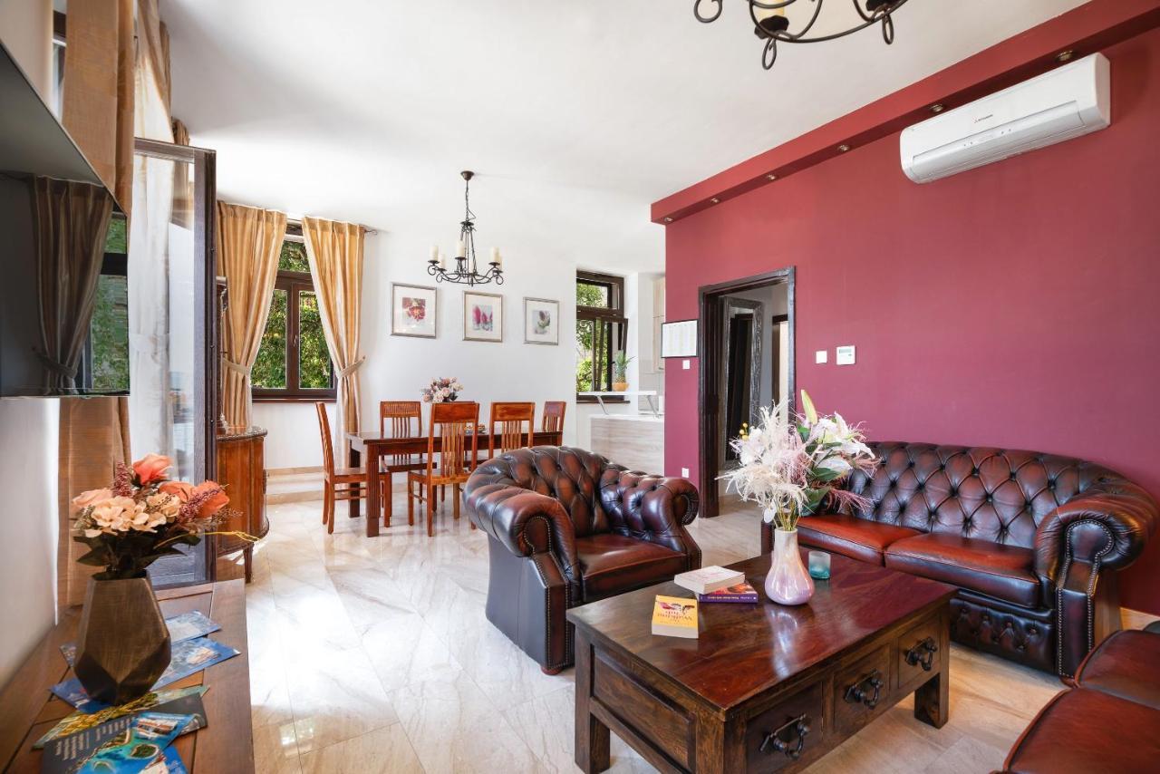 Luxury Apartments Perko คาชเตลา ภายนอก รูปภาพ